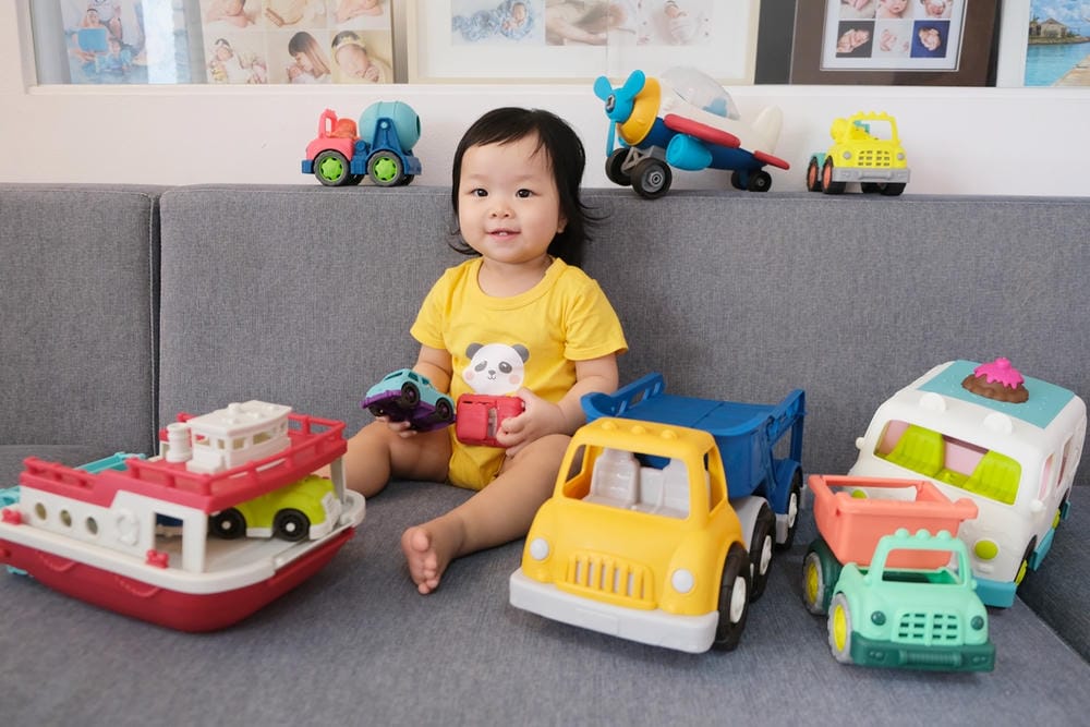 ▎限量團購▎讓男孩們瘋狂的美國B.toys 副牌Wonder Wheels玩具車。Driven系列工程車。Radio Flyer 系列車款