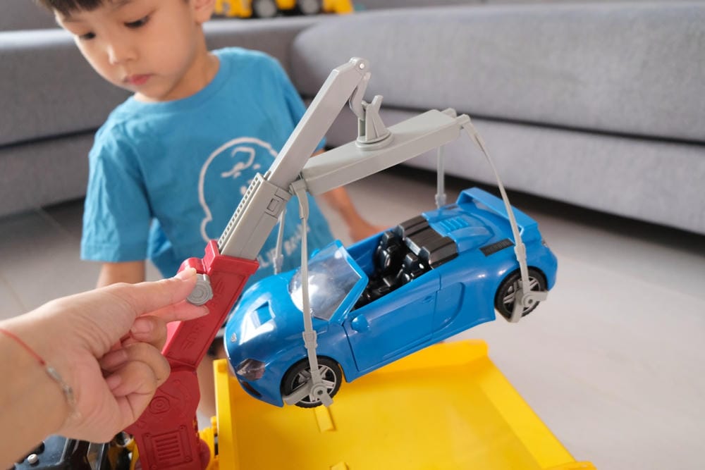 ▎限量團購▎讓男孩們瘋狂的美國B.toys 副牌Wonder Wheels玩具車。Driven系列工程車。Radio Flyer 系列車款