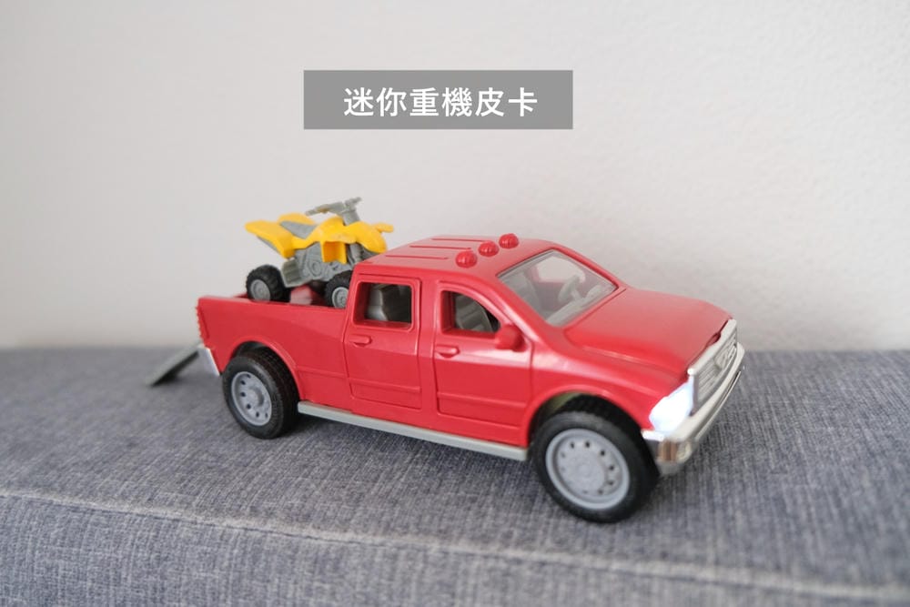 ▎限量團購▎讓男孩們瘋狂的美國B.toys 副牌Wonder Wheels玩具車。Driven系列工程車。Radio Flyer 系列車款