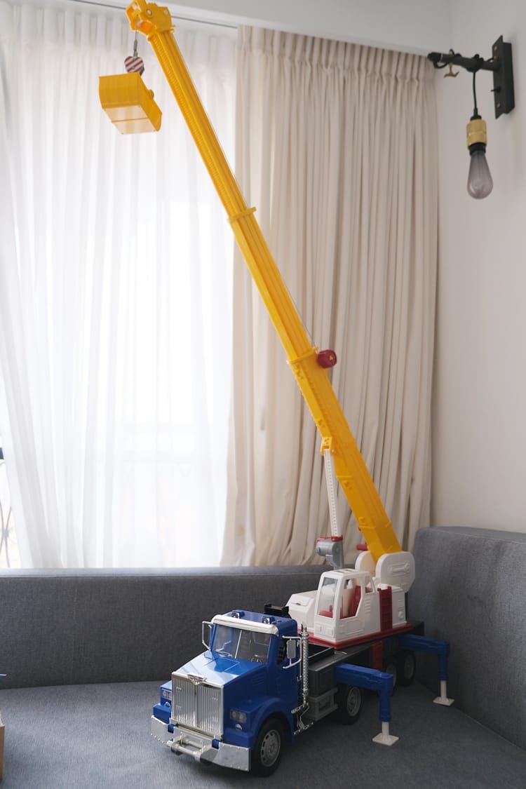 ▎限量團購▎讓男孩們瘋狂的美國B.toys 副牌Wonder Wheels玩具車。Driven系列工程車。Radio Flyer 系列車款