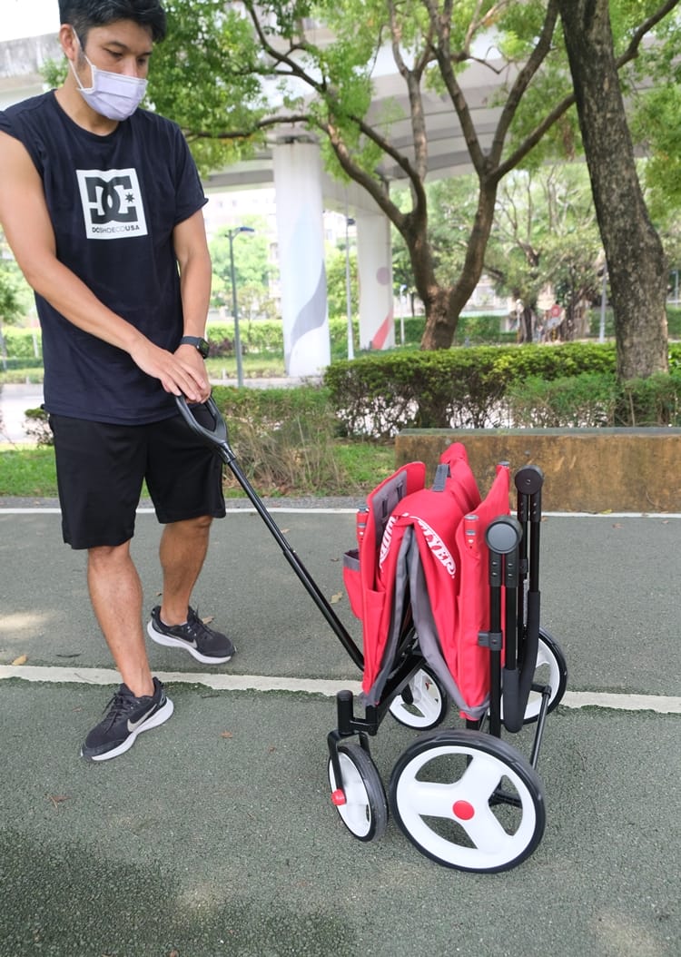 ▎限量團購▎讓男孩們瘋狂的美國B.toys 副牌Wonder Wheels玩具車。Driven系列工程車。Radio Flyer 系列車款