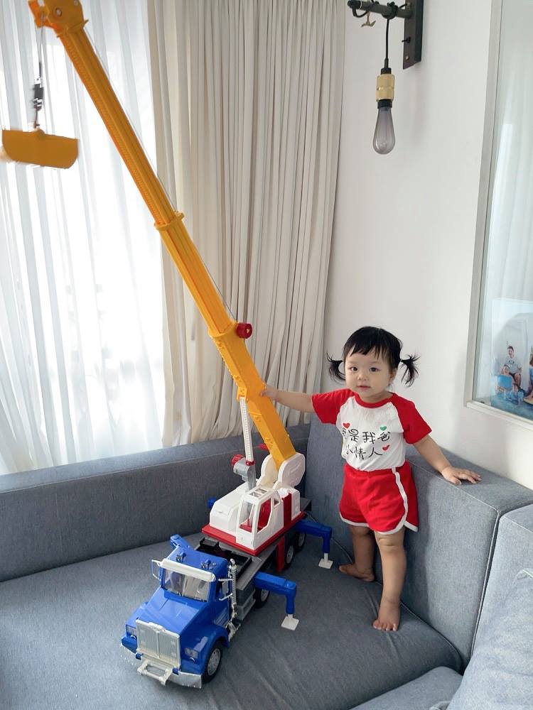▎限量團購▎讓男孩們瘋狂的美國B.toys 副牌Wonder Wheels玩具車。Driven系列工程車。Radio Flyer 系列車款