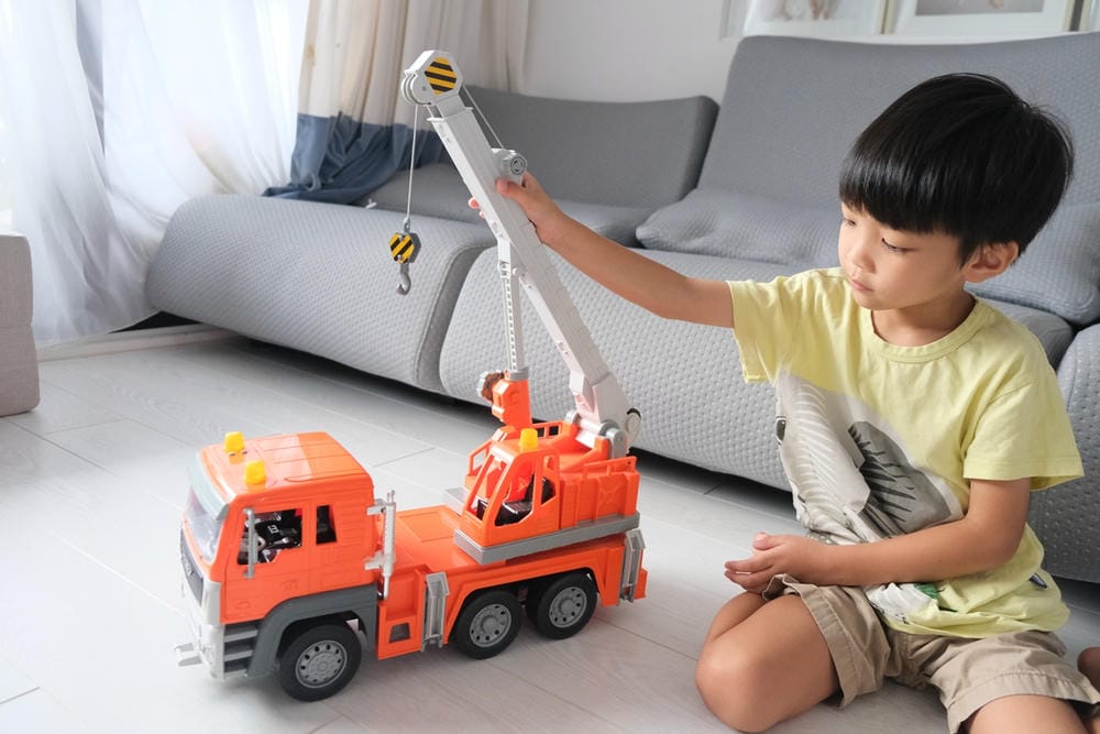 ▎限量團購▎讓男孩們瘋狂的美國B.toys 副牌Wonder Wheels玩具車。Driven系列工程車。Radio Flyer 系列車款