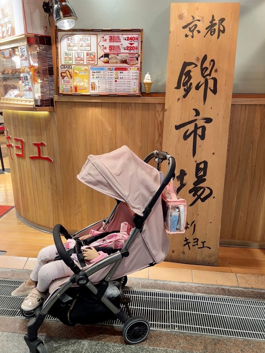 ▎下殺六折加贈品▎可登機! 新生兒可使用! Chicco Cheerio魔術瞬收手推車/&韓國優秀品牌大獎！【BROWN】嬰幼兒濕紙巾團