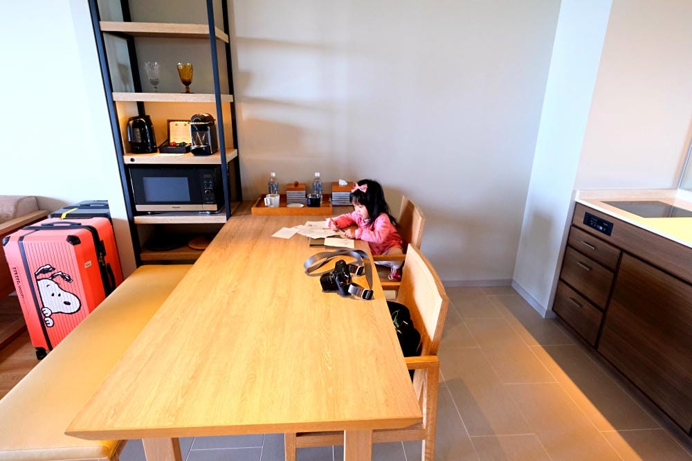 ▌2023沖繩新飯店推薦▌美國村北谷MB時尚酒店2022新開幕 。飯店旁就是琉球牛燒肉，近美國村、日落大道