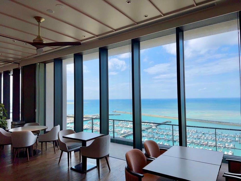 ▌沖繩住宿推薦▌2022新開幕。沖繩王子宜野灣海景大飯店。兩座絕美無邊際泳池