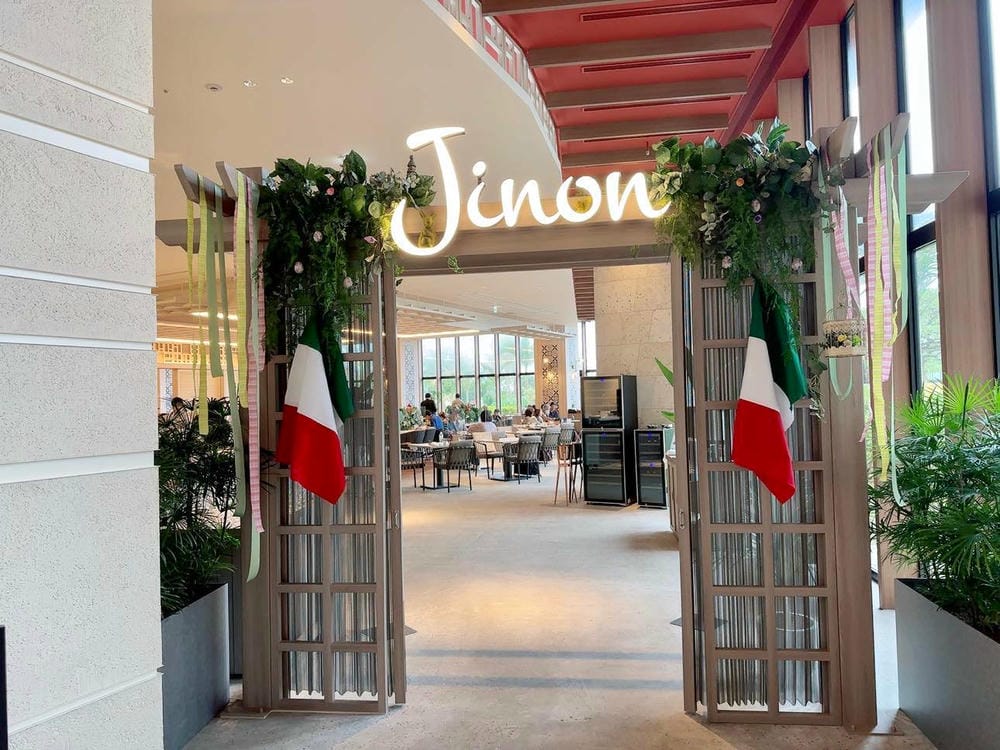 ▌沖繩住宿推薦▌2022新開幕。沖繩王子宜野灣海景大飯店。兩座絕美無邊際泳池