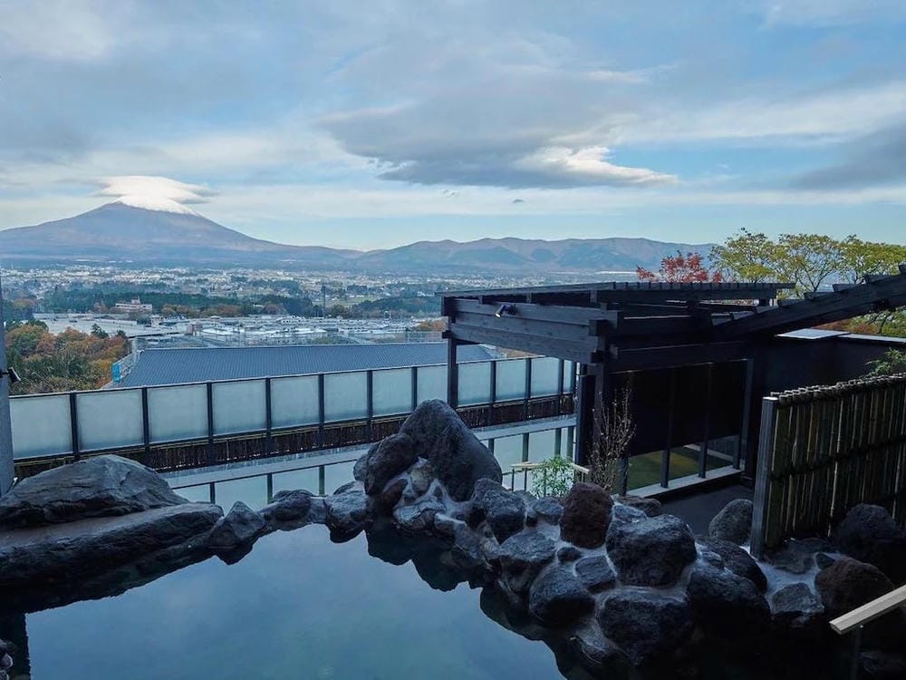 ▌2023河口湖住宿推薦▌住過的河口湖飯店精選。房間就可看見富士山/逆富士美景
