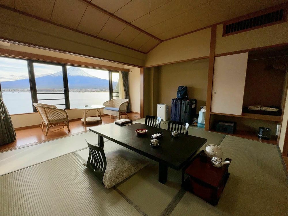 ▌2023河口湖住宿推薦▌住過的河口湖飯店精選。房間就可看見富士山/逆富士美景