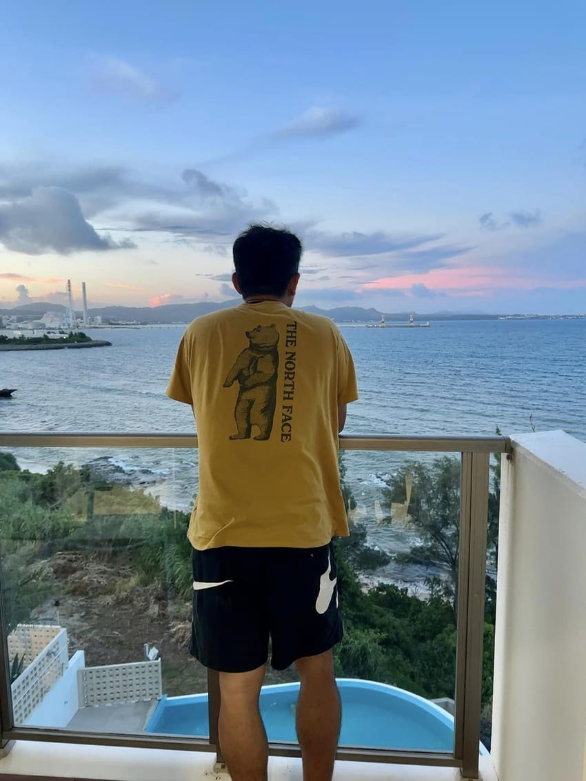 ▌沖繩海景飯店推薦▌宇流麻藏身處酒店 (HIDEOUT OKINAWA URUMA)無敵海景，泳池，廚房，洗烘衣機