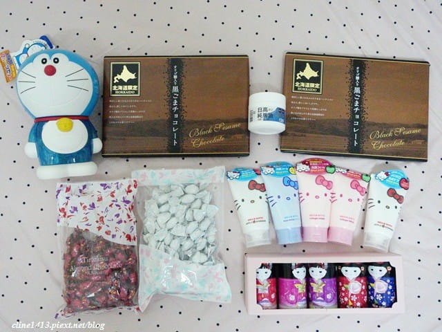 ▌日本。敗家▌東北賞楓♥戰利品♥隨便買也可以擺滿一床