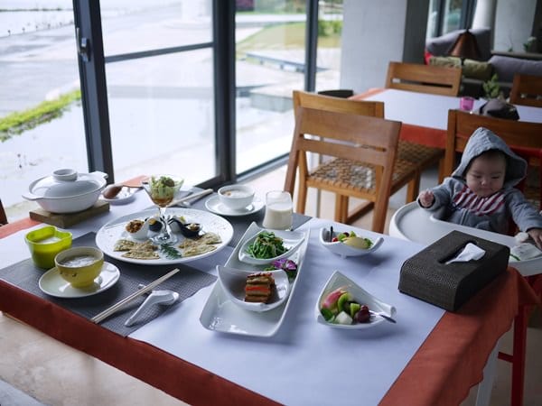 【幸福小旅行】除了美景.還有媲美飯店級的夢幻午茶與精緻早餐♥宜蘭.留白水岸會館♥
