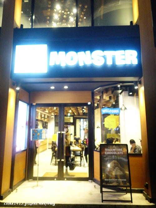 ▌東京必吃美食▌表參道♥Luke’s Lobster龍蝦三明治、Garrett Popcorn爆米花、PABLO 半熟起司塔♥每一口都可以吃到滿滿的龍蝦肉