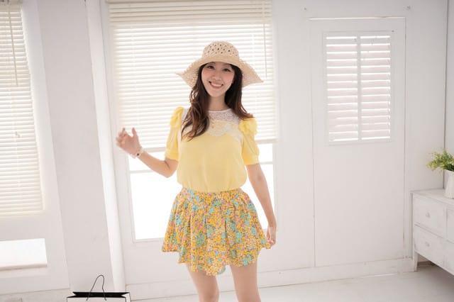 【穿搭】第一次棚拍好新鮮♥5月Gini Shop美到翻 ♥玩色夏天.繽紛度假去