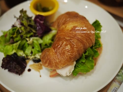 【東區下午茶】彷彿置身普羅旺斯般♥南法風情~  L'OCCITANE Cafe 歐舒丹咖啡♥