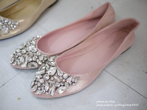 【穿搭】第一次棚拍好新鮮♥5月Gini Shop美到翻 ♥玩色夏天.繽紛度假去