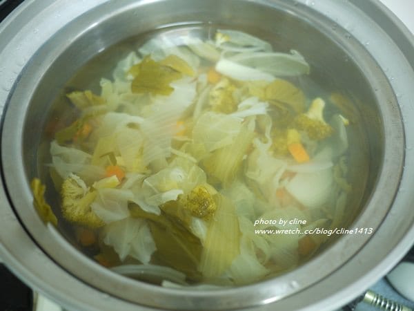 ▌三寶媽碎碎念▌開葷囉  ♥小王子七~八個月副食品分享♥ 阿木滿滿的愛心都在這!