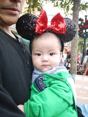 ▌三寶媽碎碎念▌阿母失心瘋 ♥男寶寶也有滿床戰利品♥ 小王子小小穿搭秀