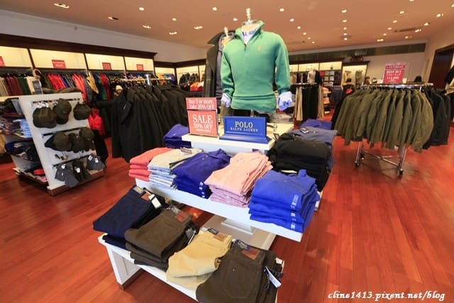 ▌東京近郊購物景點▌超好逛超好買♥輕井澤王子Outlet ♥園區攻略、行李寄放、交通方式(除了Le Creuset，這裡也有達菲熊)
