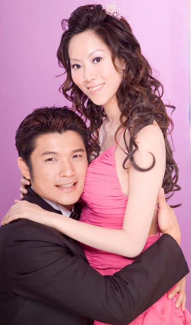 【分享】結婚四週年˙全家福側拍花絮&結婚舊照大公開