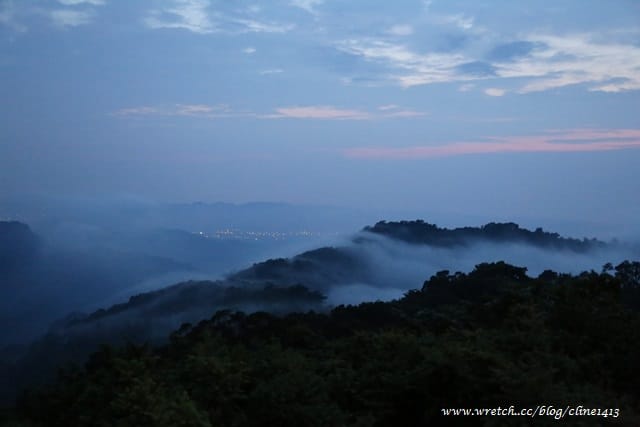 ▌苗栗民宿▌雲海飄渺˙有如仙境♥雲海的故鄉˙雲洞山莊♥夏天來這裡避暑吧!