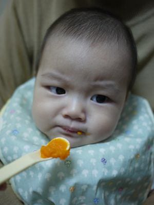 【6M】小王子的第一口副食品♥Cuisinart CSB-77TW手持式攪拌棒♥作副食品一定要有的小幫手!