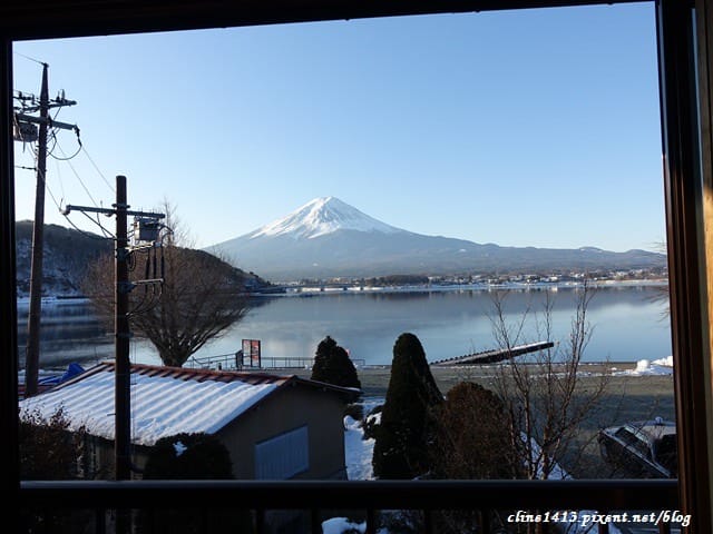 ▌河口湖住宿推薦▌房間就可以看到富士山美景♥湖舞家♥CP值超高、一晚台幣三千元(一泊二食也很划算)逆富士美景/東京自由行