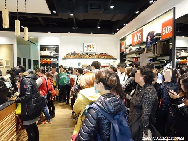 ▌桃園新景點▌血拚不用飛出國♥Gloria Outlets華泰名品城♥全台首座露天精品OUTLET必逛必買攻略