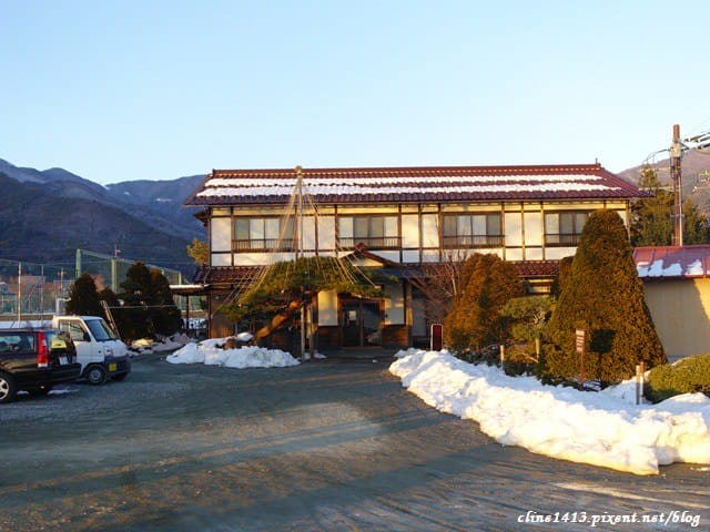 ▌河口湖住宿推薦▌房間就可以看到富士山美景♥湖舞家♥CP值超高、一晚台幣三千元(一泊二食也很划算)逆富士美景/東京自由行