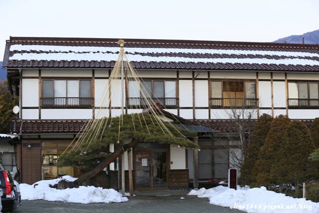 ▌河口湖住宿推薦▌房間就可以看到富士山美景♥湖舞家♥CP值超高、一晚台幣三千元(一泊二食也很划算)逆富士美景/東京自由行