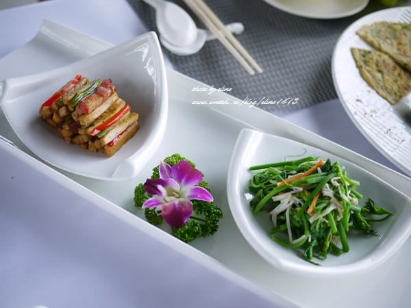 【幸福小旅行】除了美景.還有媲美飯店級的夢幻午茶與精緻早餐♥宜蘭.留白水岸會館♥