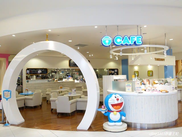 ▌北海道必買▌好像來到一座遊樂場♥新千歲機場♥必吃必買必逛購物攻略! 機場裡居然有露天溫泉及電影院! - 第23張圖 ▌北海道必買▌好像來到一座遊樂場♥新千歲機場♥必吃必買必逛購物攻略! 機場裡居然有露天溫泉及電影院!