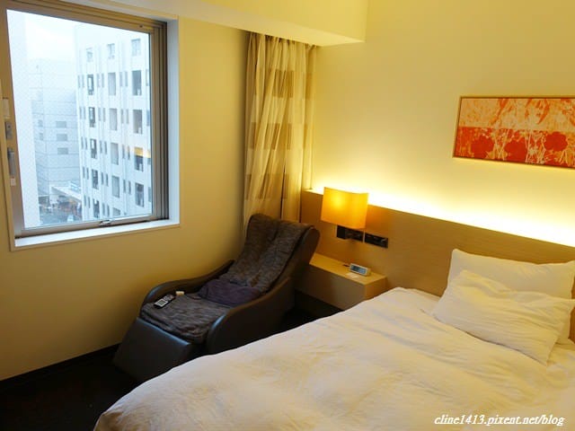 ▌福岡住宿推薦▌♥Hotel Forza Hakata飯店♥離博多車站一分鐘、飯店新穎、房間有按摩椅&對面有便利商店
