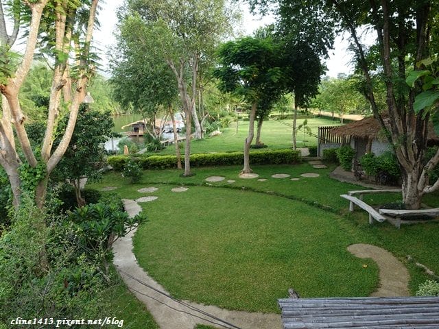 ▌泰國。北碧府▌來去桂河住一晚♥桂河木筏精品度假村Boutique Raft Resort River Kwai♥難忘的泰國水上屋初體驗