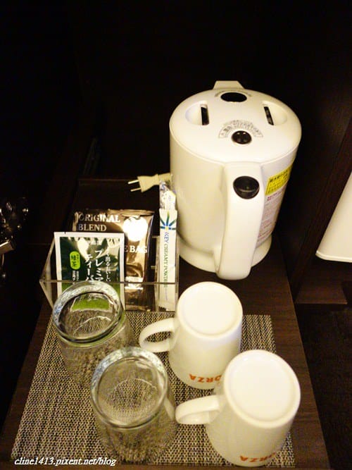 ▌福岡住宿推薦▌♥Hotel Forza Hakata飯店♥離博多車站一分鐘、飯店新穎、房間有按摩椅&對面有便利商店