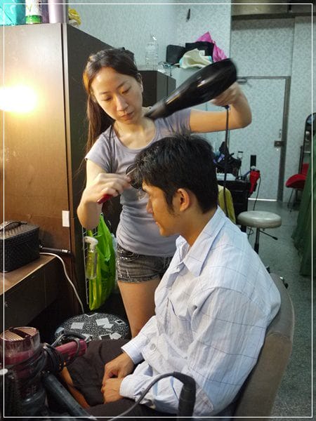【分享】結婚四週年˙全家福側拍花絮&結婚舊照大公開