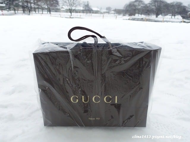 ▌東京近郊購物景點▌超好逛超好買♥輕井澤王子Outlet ♥園區攻略、行李寄放、交通方式(除了Le Creuset，這裡也有達菲熊)