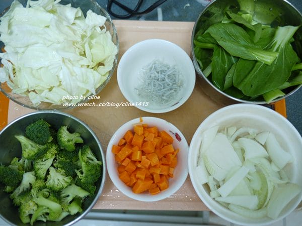 ▌三寶媽碎碎念▌開葷囉  ♥小王子七~八個月副食品分享♥ 阿木滿滿的愛心都在這!