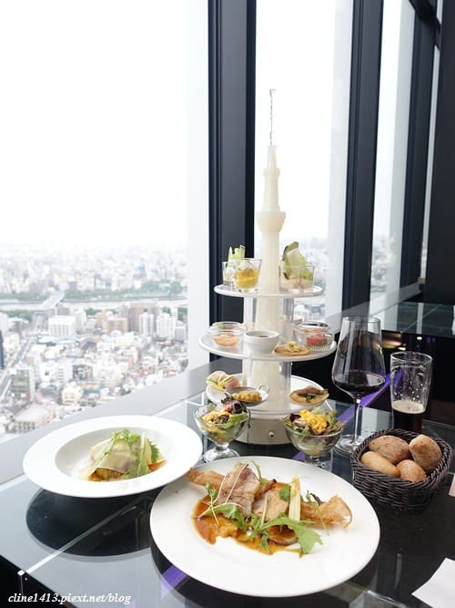 ▌2015東京自由行▌浪漫指數破表 ♥天空LOUNGE TOP of TREE♥離晴空塔最近的高樓景觀餐廳(10/28更新)