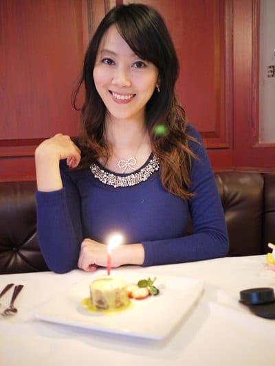 ▌台北美食▌期待已久的生日大餐♥Ruth's Chris 茹絲葵牛排&夢幻禮物CANON 6D♥