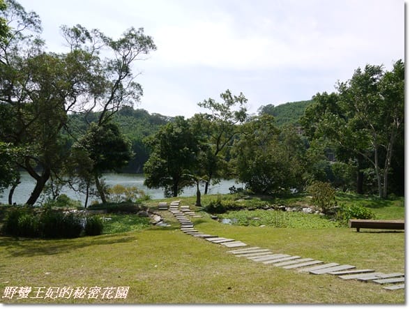 【苗栗景點】全台唯一湖中島~日新島水榭樓台島上咖啡