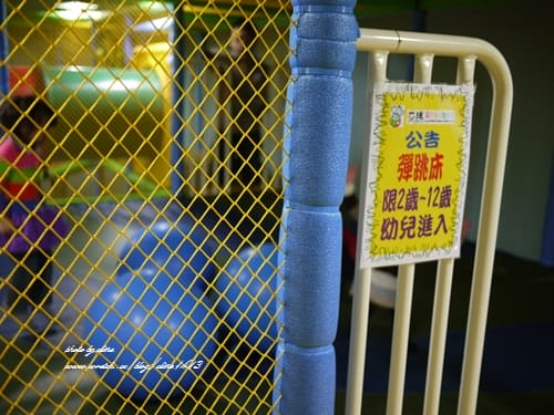 【板橋親子餐廳】爆走哥六歲生日 ♥艾瑪親子多元智能館♥ 慶生去