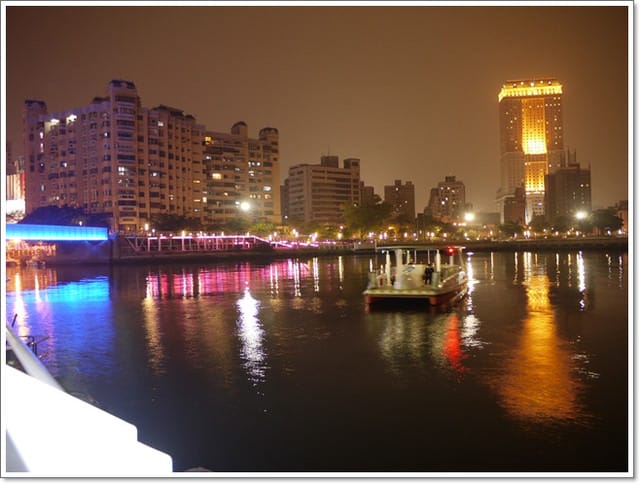 ▌高雄夢時代▌墾丁day3高雄夢時代摩天輪&真愛碼頭夜景