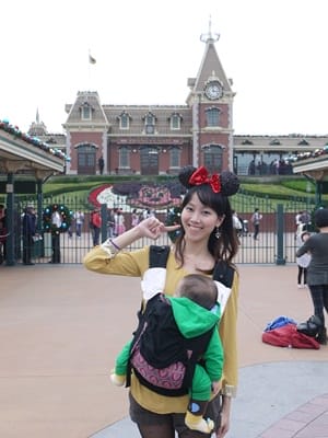 ▌歡樂香港行▌迪士尼樂園雪亮聖誕high翻天♥美國小鎮大街閃亮雪燈♥迪士尼飛天巡遊♥米奇玩具舞曲(聖誕限定)♥星夢奇緣煙火秀♥ - 第5張圖 ▌歡樂香港行▌迪士尼樂園雪亮聖誕high翻天♥美國小鎮大街閃亮雪燈♥迪士尼飛天巡遊♥米奇玩具舞曲(聖誕限定)♥星夢奇緣煙火秀♥