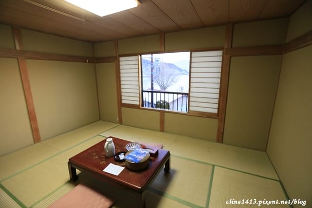 ▌河口湖住宿推薦▌房間就可以看到富士山美景♥湖舞家♥CP值超高、一晚台幣三千元(一泊二食也很划算)逆富士美景/東京自由行