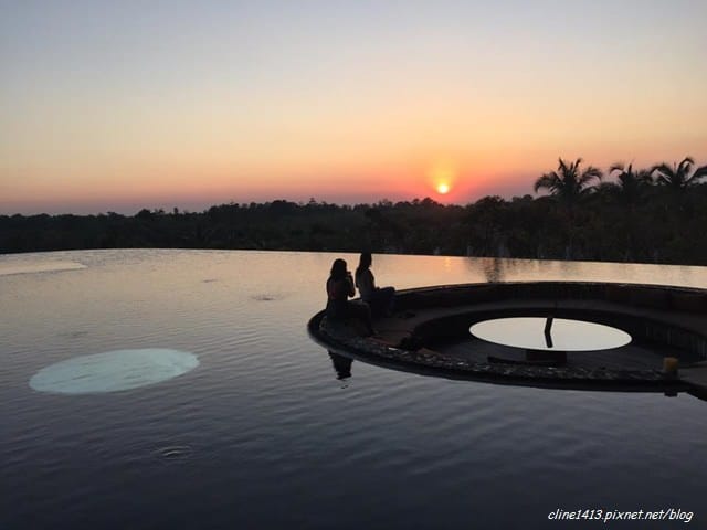 s10