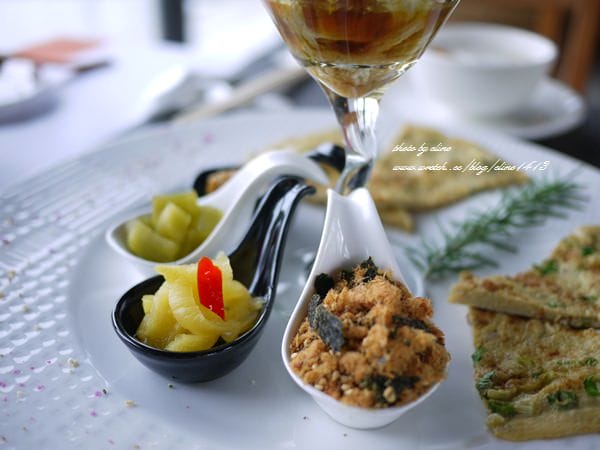 【幸福小旅行】除了美景.還有媲美飯店級的夢幻午茶與精緻早餐♥宜蘭.留白水岸會館♥