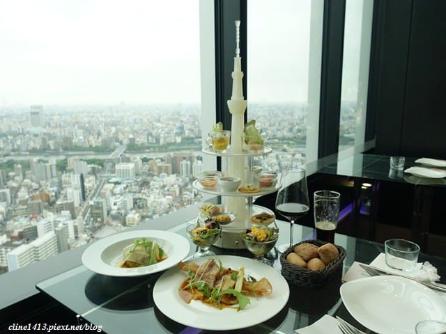 ▌2015東京自由行▌浪漫指數破表 ♥天空LOUNGE TOP of TREE♥離晴空塔最近的高樓景觀餐廳(10/28更新)