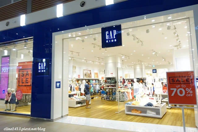 ▌沖繩自由行▌沖繩血拚必訪♥AEON MALL Okinawa Rycom ♥沖繩最新最大購物中心(有超大水族箱、部分店家可退稅)