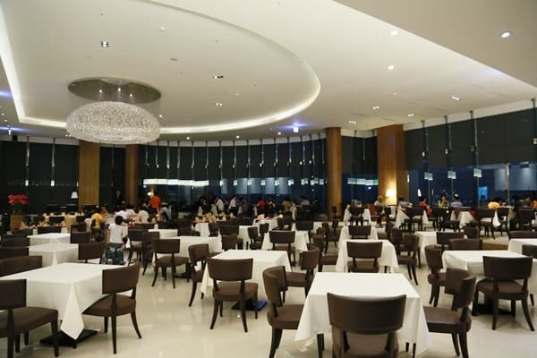 ▌墾丁住宿▌太夢幻! 360度無敵海景下午茶♥墾丁H會館UFO Lounge♥極致享受